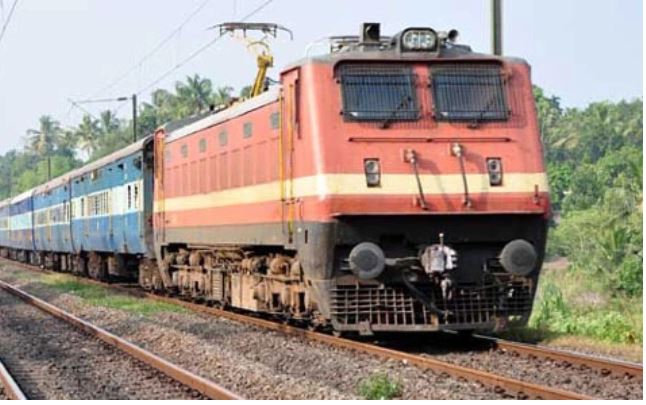 Operation Sindoor: యుద్ధం వేళ రైల్వే సాహస నిర్ణయం