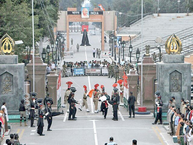 Attari-Wagah Border: త‌మ పౌరుల‌ను స్వ‌దేశంలోకి వ‌చ్చేందుకు తెరిచిన అట్టారీ-వాఘా సరిహద్దు