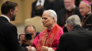 ఉక్రెయిన్ కాల్పుల విరమణ దిశగా అంతర్జాతీయ దౌత్యం