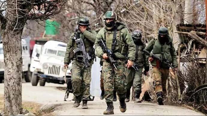  pulwama attack  : పుల్వామాలో మరో ఎన్‌కౌంటర్..  కొనసాగుతున్న సెర్చ్ ఆపరేషన్