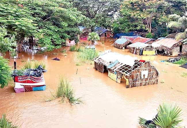 Red Canal : ‘ఎర్రకాలువ’ బాధితులకు త్వరలో ఇన్పుట్ సబ్సిడీ – మంత్రి దుర్గేశ్