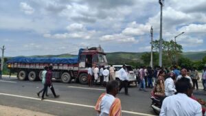 ప్రకాశం జిల్లాలో ఘోర రోడ్డు ప్రమాదం… ఆరుగురి దుర్మరణం