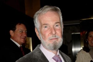 హాలీవుడ్ లెజెండ్‌ రాబర్ట్ బెంటన్ కన్నుమూత