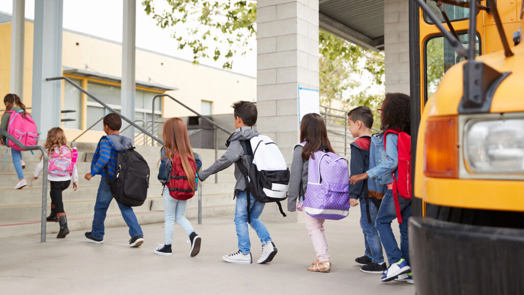 Schools Reopen: విద్యాసంస్థల పునఃప్రారంభానికి సిద్ధం!