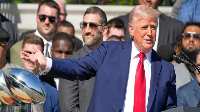 Ukraine peace plan : ఉక్రెయిన్ శాంతి ప్రణాళికపై ట్రంప్ స్పష్టీకరణ “జెలెన్స్కీ ఆమోదం లేకుండా