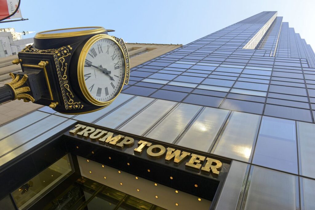 Trump Towers: ట్రంప్ టవర్స్ సెన్సేషన్.. ఓపెనింగ్ రోజే రికార్డ్ సేల్స్