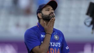 తన సోదరుడిపై రోహిత్ ఆగ్రహం ఎందుకంటే?