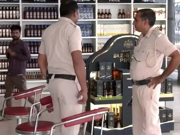 Haryana: హర్యానాలో మద్యం షాపుపై కాల్పుల కలకలం