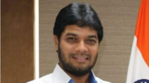 ఆలయ అధికారులపై అనంతబాబు దూషణలు