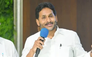 రైతుల గోడు పట్టించుకోని ప్రభుత్వం:జగన్ ఆగ్రహం