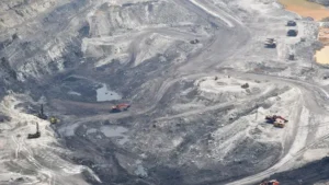 సింగరేణి కుంభకోణం? గవర్నర్‌కు కేటీఆర్ ఫిర్యాదు!