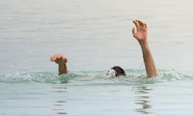 Basara: బాసరలో విషాదం: గోదావరిలో మునిగి నలుగురు మృతి