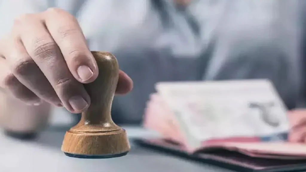 Fake E- Stamp: నకిలీ ఈ- స్టాంప్స్ రాకెట్ పై ప్రభుత్వం ప్రత్యేక దర్యాప్తు చేపట్టాలి