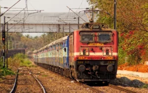 రెండు రాష్ట్రాల రైలు ప్రయాణికులకు మోదీ సర్కార్ సరికొత్త ప్రకటన