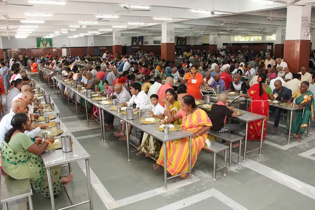 TTD: రోజుకు 2.5లక్షల మందికి అన్నప్రసాదం