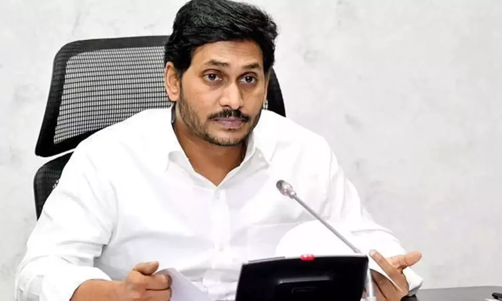 AP Politics : ప్రజా తీర్పును అపహాస్యం చేసిన జగన్‌