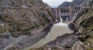 ఎండుతున్న పాక్ డ్యామ్ లు