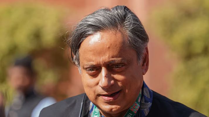 US: అమెరికాలో భారత్ - పాక్ దౌత్య పోటీ