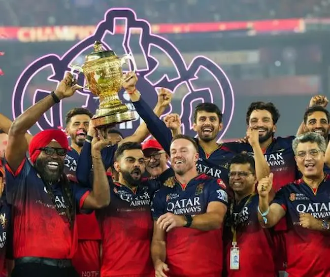 RCB: ఐపీఎల్ లో చరిత్ర సృష్టించిన ఆర్సీబీ