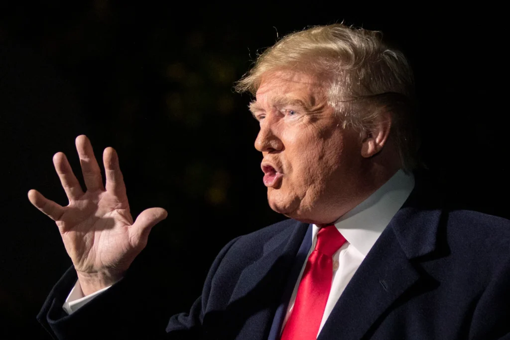 Trump: ప్రజలను భయభ్రాంతులకు గురిచేస్తున్న ట్రంప్