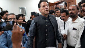 మునీర్ పై ఇమ్రాన్‌ ఖాన్‌ సంచలన ఆరోపణలు