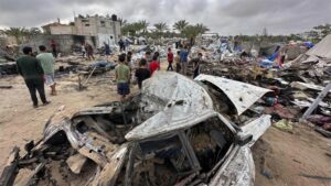 గాజాపై విరుచుకుపడిన IDF.. 75 మంది మృతి