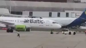 డిపోర్టు చేస్తుండగా తప్పించుకున్న భారతీయుడు