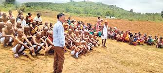 Odisha : ఒడిశాలో ప్రేమ పెళ్లికి 40 మందికి శిరోముండనం