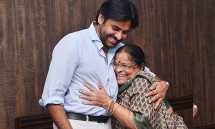 Pawan Kalyan : తల్లికి అస్వస్థత :కేబినెట్ మీటింగ్ నుంచి బయల్దేరిన పవన్ కల్యాణ్