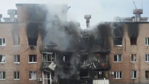 ఉక్రెయిన్‌పై రష్యా డ్రోన్లు, క్షిపణుల దాడి..ముగ్గురు మృతి