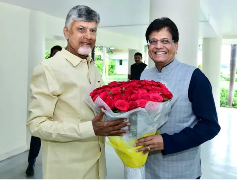 Chandrababu Naidu: కేంద్రమంత్రి పియూష్ గోయల్ తో సీఎం చంద్రబాబు సమావేశం