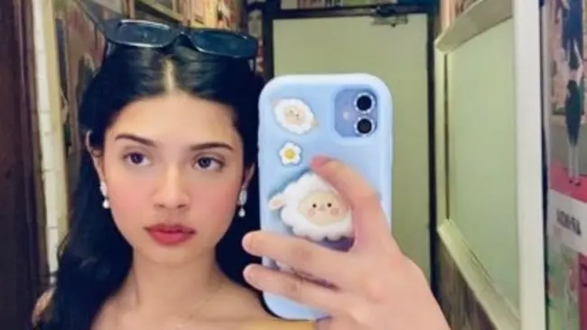 Sharmistha Panoli: నా కూతురిపై తప్పుడు ప్రచారాలు చేయొద్దని కోరిన షర్మిష్ఠ తండ్రి