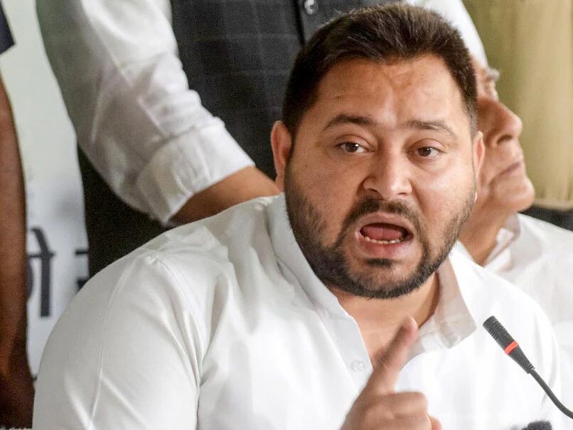 Tejashwi Yadav : లోకల్ ఉద్యోగాల్లో 100% రిజర్వేషన్ – తేజస్వీ వ్యాఖ్యలు వైరల్