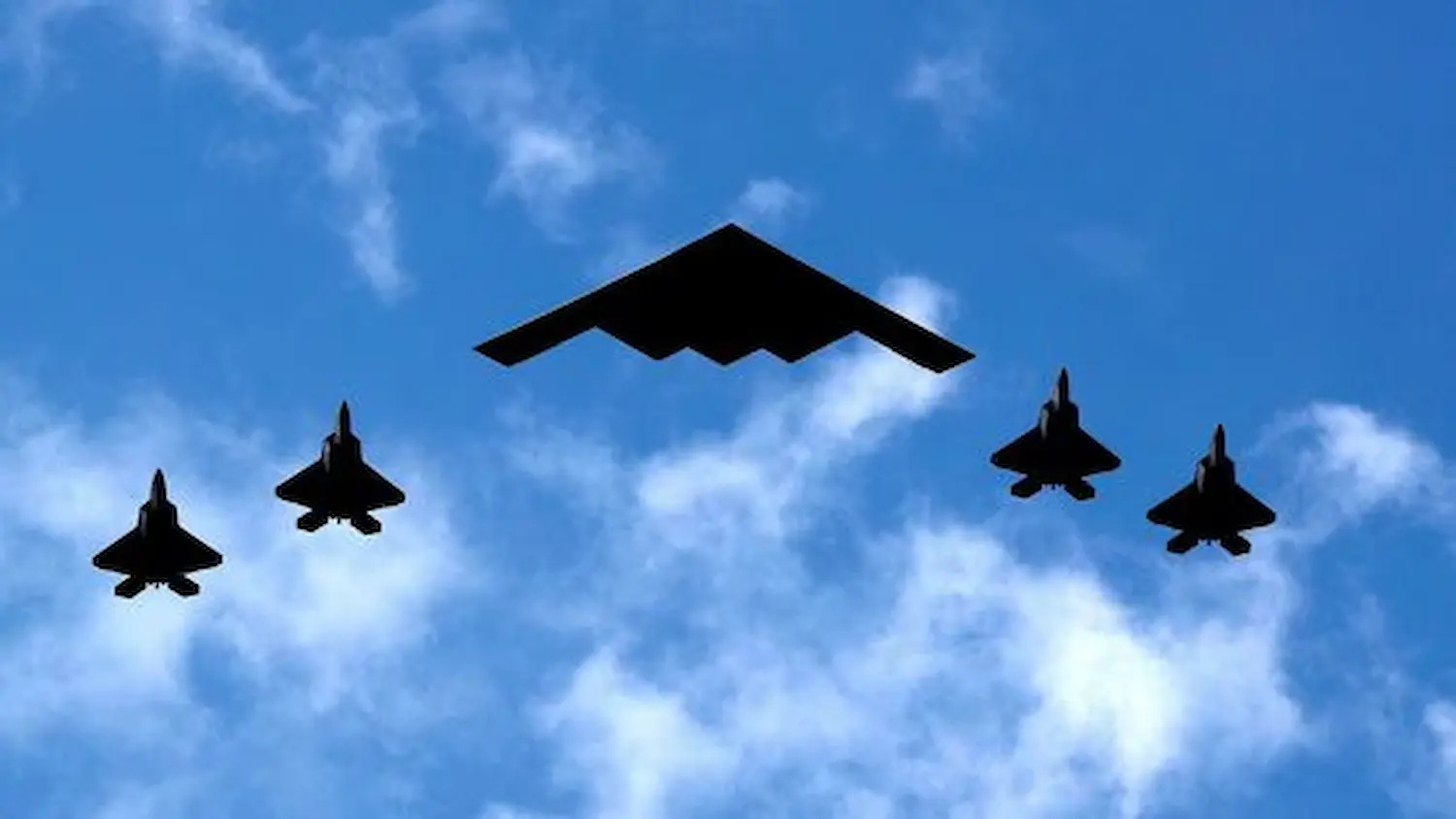 Iran: మూడు ఇరాన్ అణు స్థావరాలపై అమెరికా దాడులు