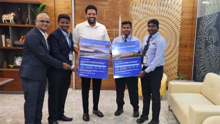 Vijayawada – Kurnool : విమాన స‌ర్వీసుల షెడ్యూల్ పోస్టర్‌ను విడుదల చేసిన మంత్రి టి.జి.భ‌ర‌త్