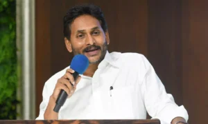 ఏపీఈసెట్‌ అడ్మిషన్లే పెద్ద ఉదాహరణ: జగన్
