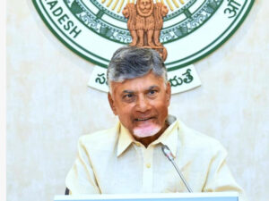 తెలంగాణ ప్రజలకు సీఎం చంద్రబాబు శుభాకాంక్షలు