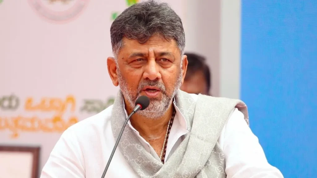 DK Shivakumar: బెంగ‌ళూరు ఘటనపై కన్నీరు పెట్టుకున్న డీకే శివకుమార్