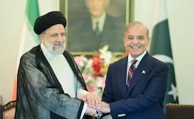 Iran: ఇరాన్ ప్రకటనను పాక్ రక్షణ మంత్రి ఖండన