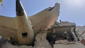 విమాన ప్రమాదం..కష్టంగా మారిన మృతదేహాల గుర్తింపు