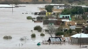 దక్షిణాఫ్రికాలో భారీ వర్షాలు.. 49 మంది మృతి..!