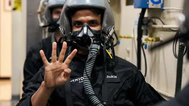 Shubhanshu Shukla: 19న అంతరిక్షంలోకి శుభాంశు శుక్లా ప్రయాణం ..