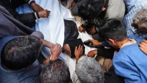 గాజాలో మానవీయ విపత్తు..సహాయ కేంద్రాల మూసివేత