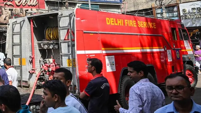 Delhi Fire : ఢిల్లీలో సంభవించిన అగ్నిప్రమాదం ..సీసీఎస్‌ భవన్‌లో మంటలు
