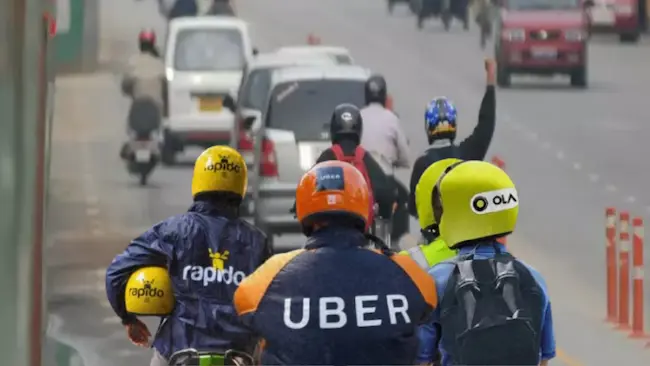 Bike taxi : కర్ణాటకలో నిలిపివేసిన బైక్‌ ట్యాక్సీ సేవలు