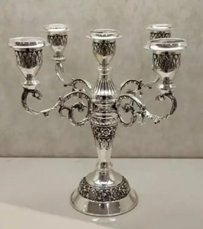  PM Modi:  క్రొయేషియా ప్రధానమంత్రికి  బహుమతిగా వెండి కొవ్వొత్తి స్టాండ్‌ను ఇచ్చిన ప్రధాని మోదీ!  