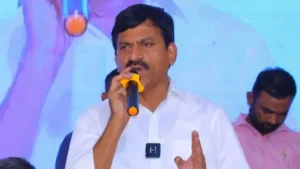 వాసాలమర్రిలో ఇందిరమ్మ ఇళ్ల పథకం ప్రారంభం