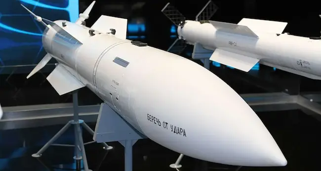 Missile: రష్యా నుంచి అత్యాధునిక R-37M హైపర్‌సోనిక్ మిస్సైల్