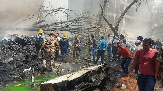Ahmedabad Plane Crash: అహ్మదాబాద్ ప్రమాదం – UAE డాక్టర్ భారీ విరాళం