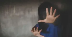 ఐసీయూలోని రోగికి మత్తుమందు ఇచ్చి అత్యాచారం